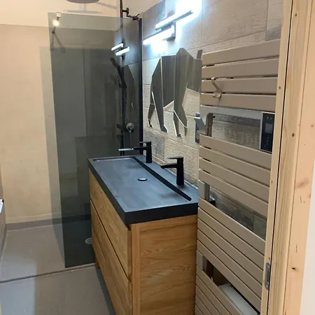 L'ail Des Ours ليس إستابليس